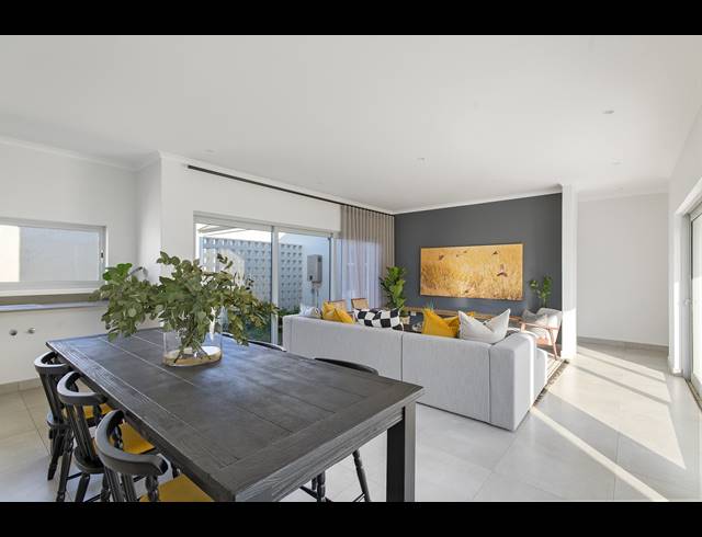 3 BEDROOM FREESTANDING TO LET IN LALELA ESTATE